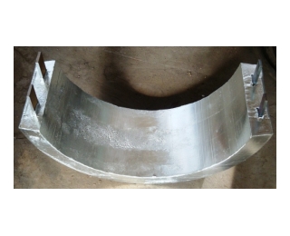 Протекторы для защиты от коррозии подводной части трубопроводов из цинкового сплава